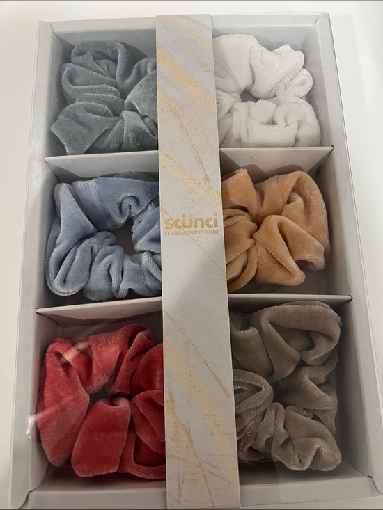 scunci Other - Women’s hair scünci Velvet Scrunchie Set - Gray, White, Blue, Beige, Pink, Tan